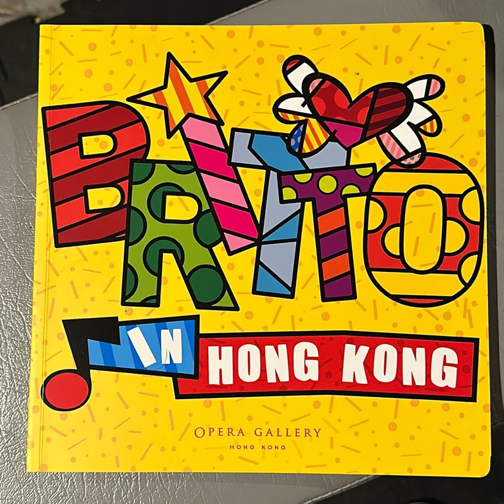 Britto in Hong Kong Opera Gallery Book